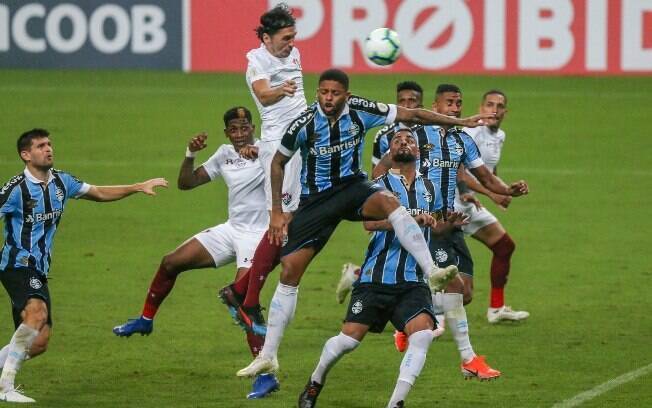 Fluminense venceu o Grêmio por 5 a 4 no Brasileirão
