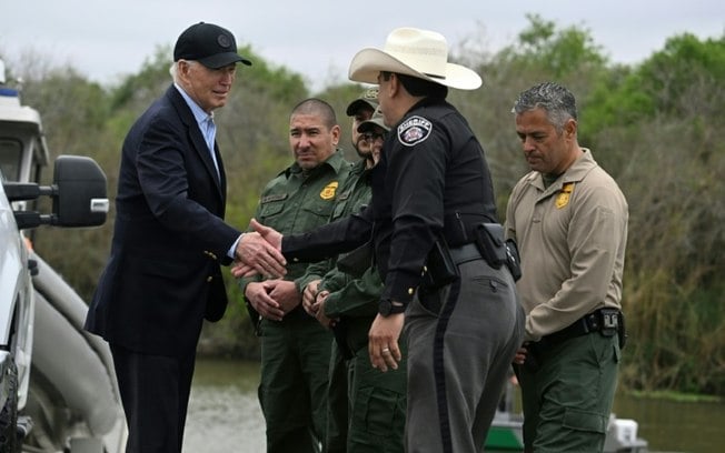 O presidente americano Joe Biden em visita à fronteira entre Estados Unidos e México, no Texas, em fevereiro de 2024