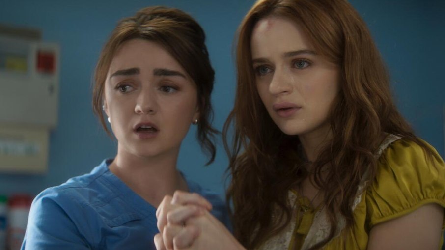 Maisie Williams e Joey King interpretam Kylie e Antonia, filhas de Sally e nova geração da família Owens.