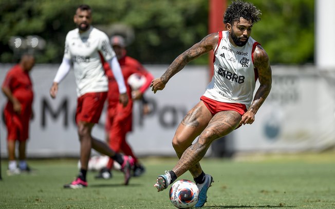 Flamengo realiza treinamento visando semifinal contra o Vasco