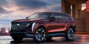 Deolane teve Cadillac Escalade apreendido; conheça o modelo