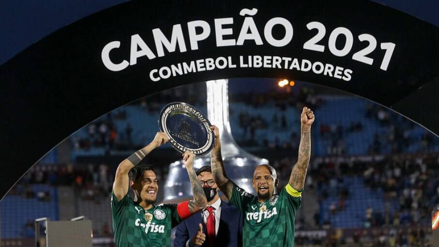 Jogadores do Palmeiras comemoram o título da Libertadores