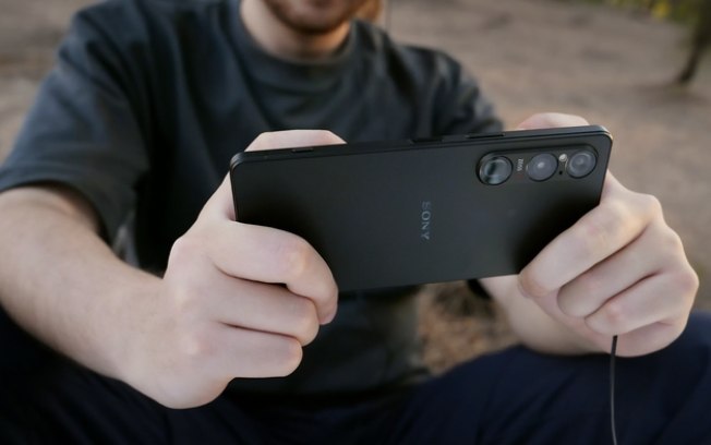 Sony Xperia 1 VI estreia com nova tela mais larga e zoom óptico de 7x