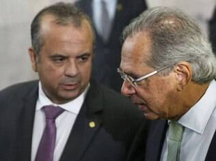Ministro do Desenvolvimento Regional, Rogério Marinho e o ministro da Economia, Paulo Guedes