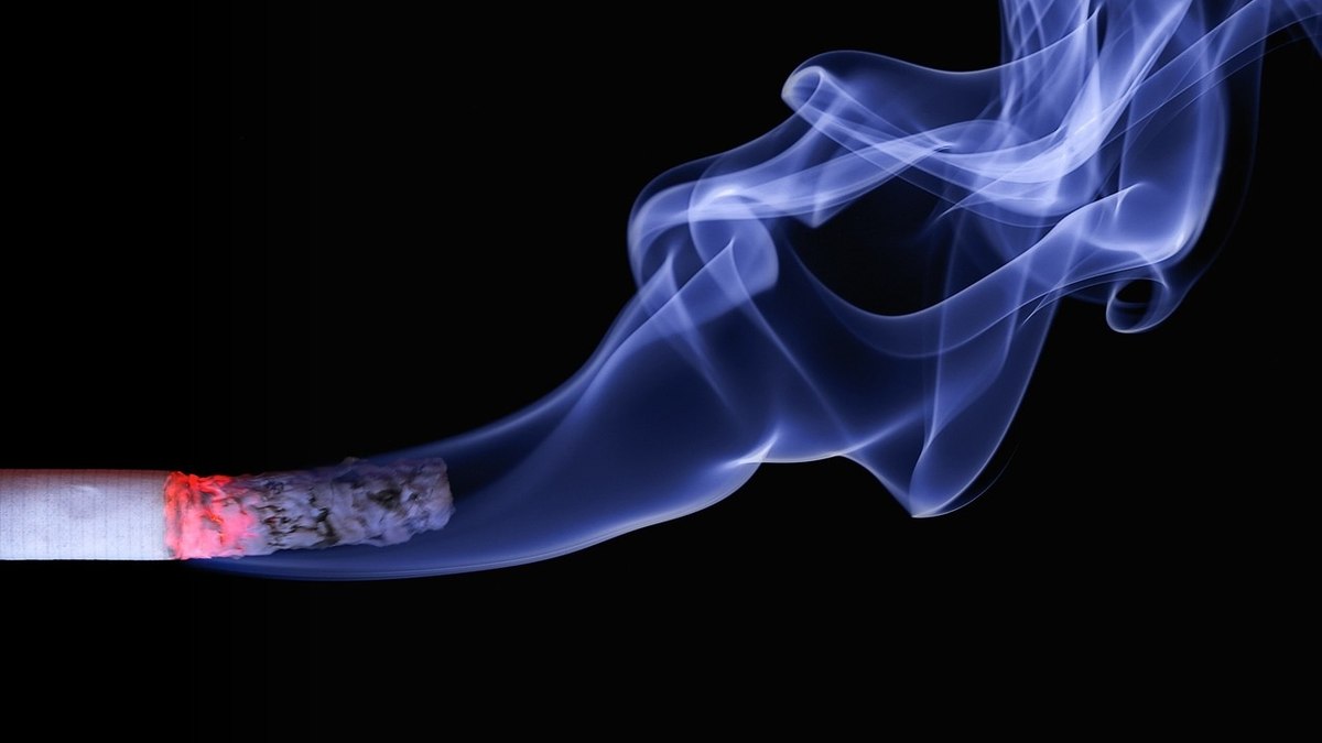 Imagens de alerta sobre os riscos do cigarro Imagens de alerta sobre os riscos do cigarro