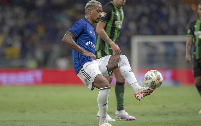 Cruzeiro perdeu para o América por 2 a 0 nesta quinta-feira (15) no Mineirão - Foto: Staff Images/Cruzeiro