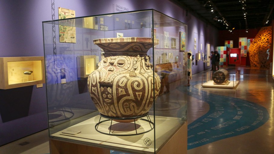 Exposição do Museu de Arqueologia e Etnologia (MAE)