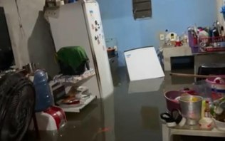 VÍDEO: temporal provoca alagamentos e prejuízos em Manaus