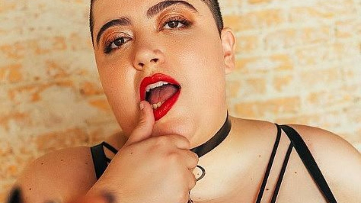 Ana Vilela, dona do hit Trem Bala, está na plataforma de conteúdos adultos OnlyFans