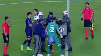 Talleres tem dois jogadores detidos por desacato após derrota