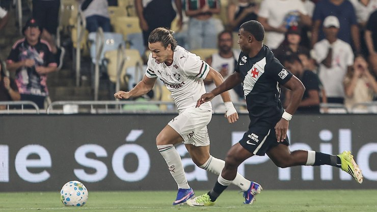 Vasco vira sobre o Fluminense no reencontro de Renato com o ex