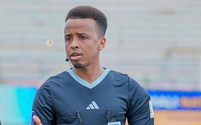 Omar Artan foi eleito o melhor árbitro do continente africano em 2025 Omar Artan foi eleito o melhor árbitro do continente africano em 2025