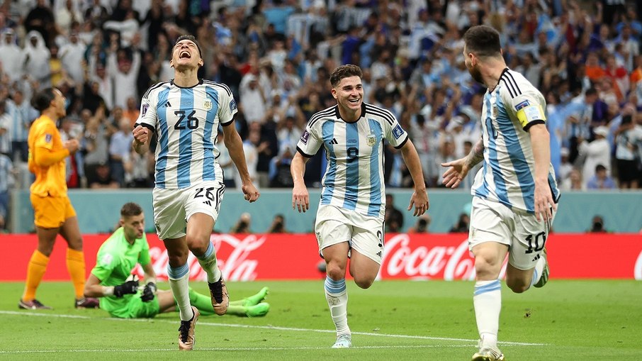 Nos pênaltis, Argentina bate Holanda e está na semi da Copa do Mundo