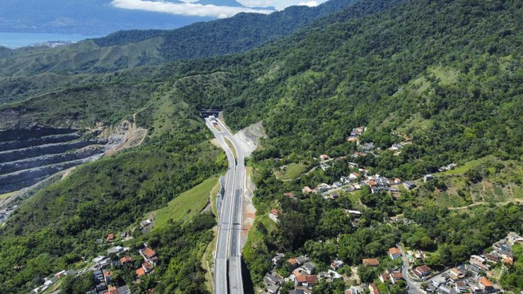 Tamoios terá interdições em túneis dos Contornos nesta semana