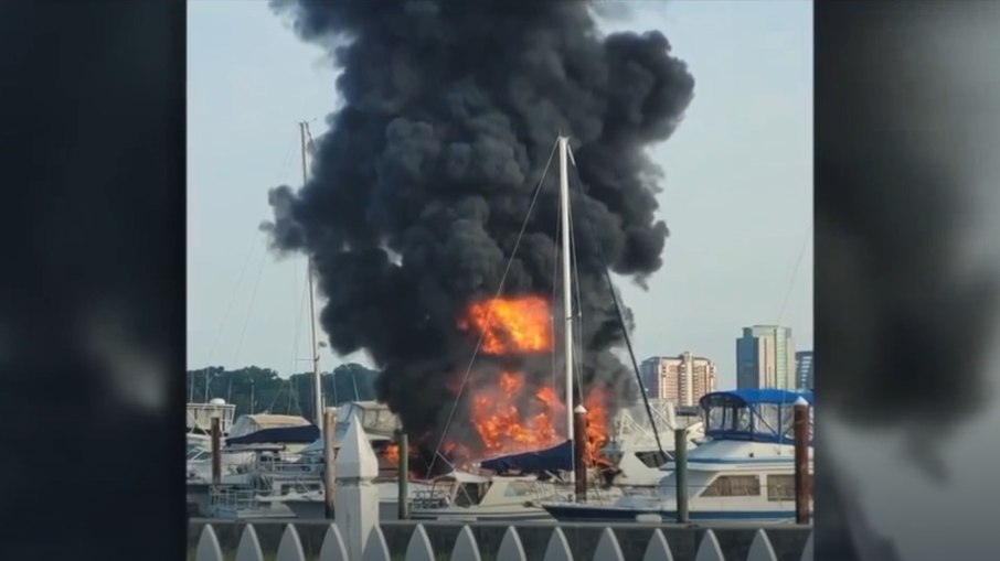 Incêndio destruiu barco da família