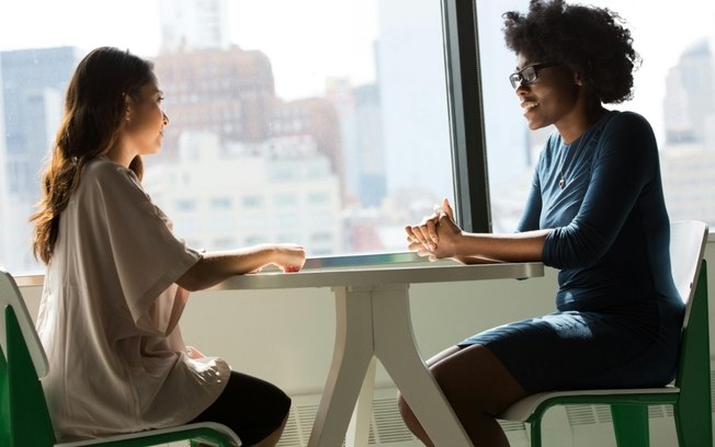 Comunicação assertiva: 7 dicas para melhorar a qualidade de suas relações