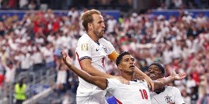 Inglaterra bate Croácia em melhor jogo da Copa até aqui