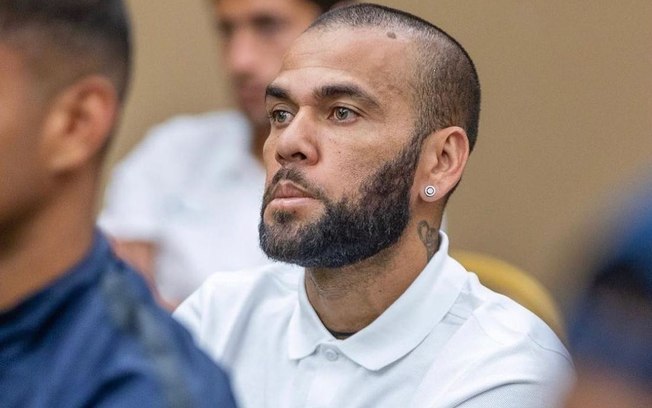 Daniel Alves teve contrato com o Pumas, do México, rescindido