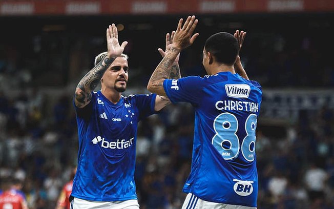 Athletic e Cruzeiro se enfrentam no Mané Garrincha, em Brasília Athletic e Cruzeiro se enfrentam no Mané Garrincha, em Brasília