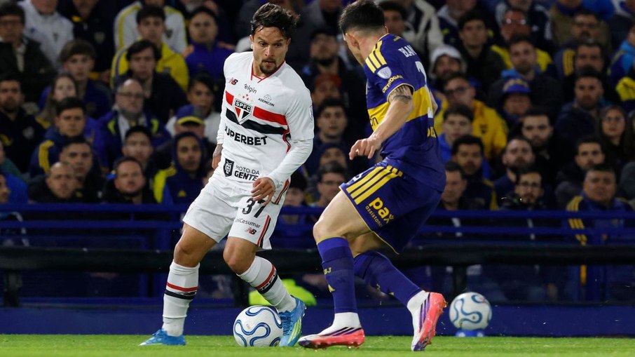 O São Paulo perdeu o jogo de ida por 1 a 0 em Buenos Aires na semana passada