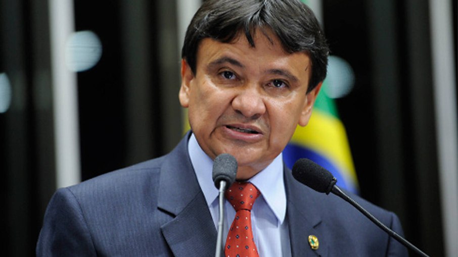 Wellington Dias (PT) foi acionado por Lula para cuidar do orçamento de 2023 durante transição