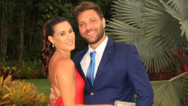Filha de Fátima e Bonner se declara ao namorado: "Muito amada"