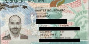 Governo Trump concede green card a Eduardo Bolsonaro