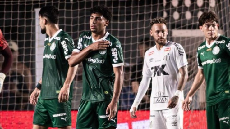 Jogador do Palmeiras é criticado por foto com Neymar após derrota