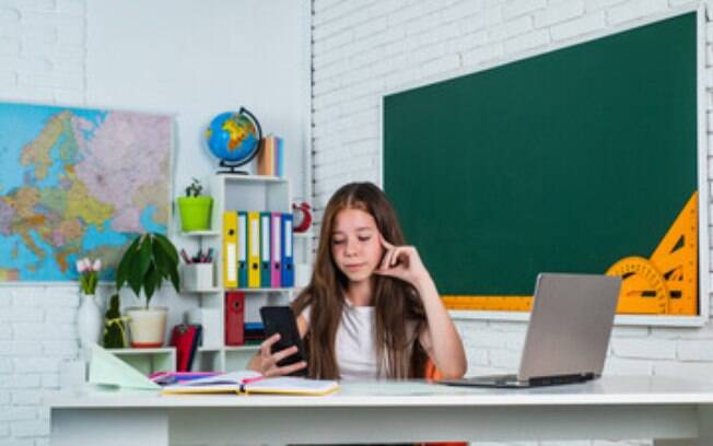 Isolamento social estimula a adoção de tecnologias para a educação