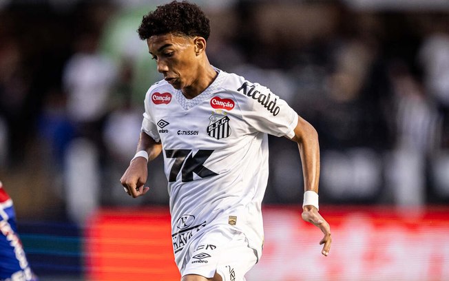 Robinho Jr pode deixar o Santos nesta janela