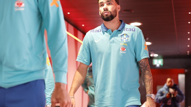 A chegada de Paquetá causa uma dupla mudança no Flamengo