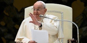 Compreendido no mundo todo: quantos idiomas Francisco falava?