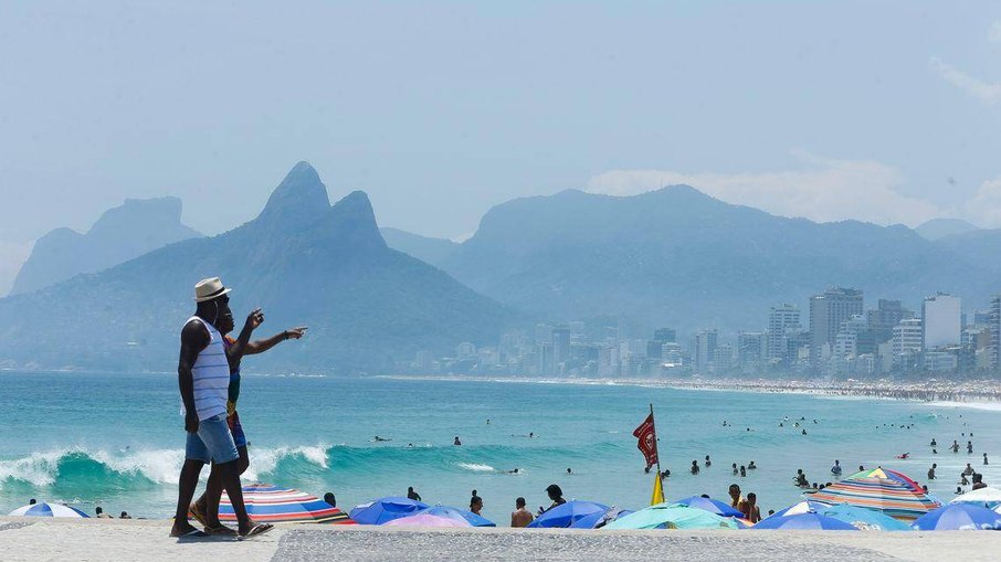 Brasil deve encerrar 2023 com mais de 6 milhões de turistas