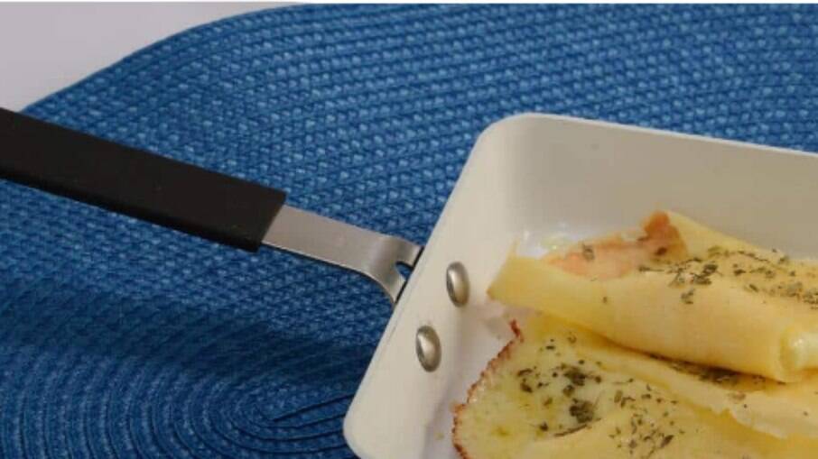 Aprenda a fazer um delicioso pão de queijo na frigideira em 40 minutos!