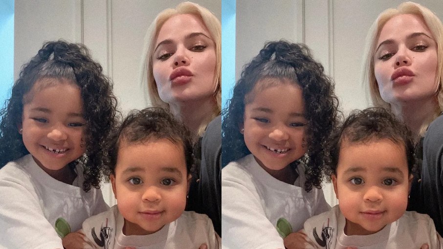 Khloé Kardashian com os filhos True e Tatum Khloé Kardashian com os filhos True e Tatum
