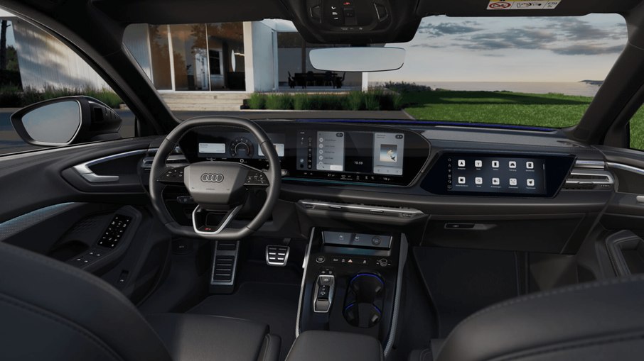 Cabine do Audi A5 Avant reúne três telas, incluindo central multimídia de 14,5 polegadas e display para o passageiro. Cabine do Audi A5 Avant reúne três telas, incluindo central multimídia de 14,5 polegadas e display para o passageiro.