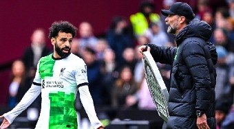 Liverpool: Klopp atualiza situação com Salah após discussão