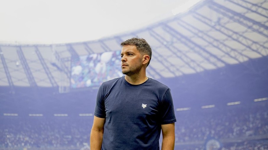 Cruzeiro anuncia demissão do treinador Nicolás Larcamón