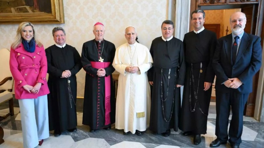 Papa recebe TV Aparecida em audiência privada pelos 20 anos Papa recebe TV Aparecida em audiência privada pelos 20 anos