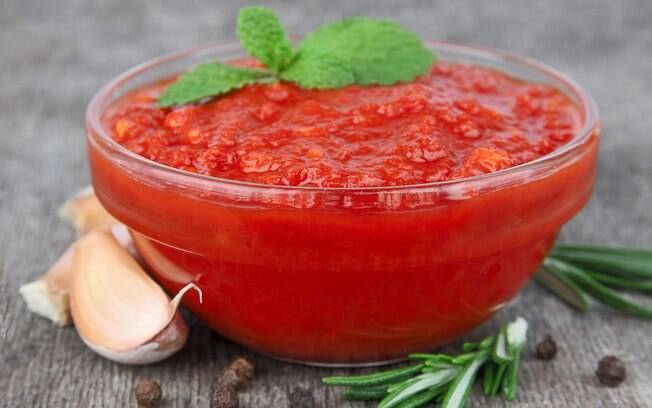 Alguns ingredientes podem deixar o molho de tomate ainda mais gostoso!
