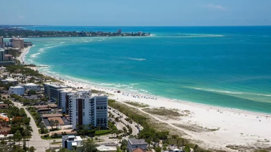 Sarasota é conhecida mundialmente pela qualidade de sua areia