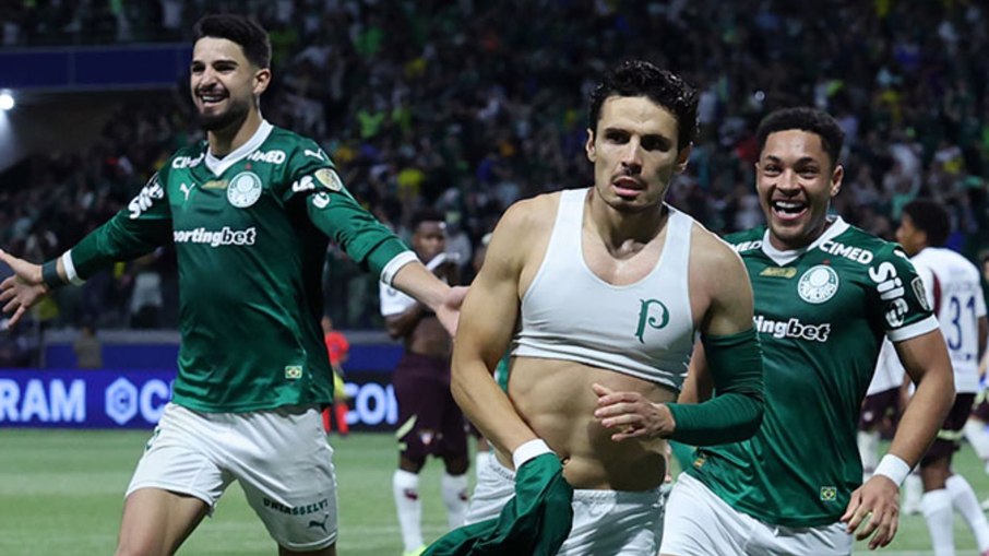 Palmeiras goleou a LDU nesta quinta-feira (30) Palmeiras goleou a LDU nesta quinta-feira (30)