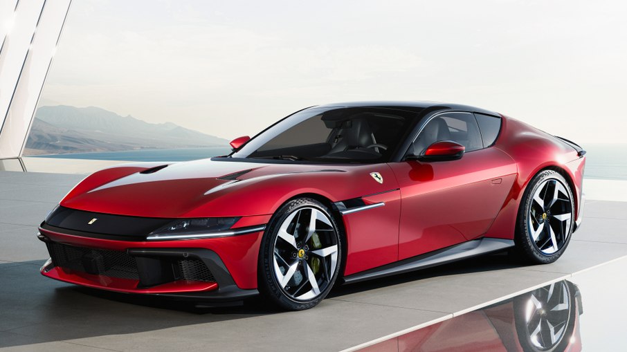Ferrari 12Cilindri se inspira no passado e esteve em desenvolvimento desde 2020