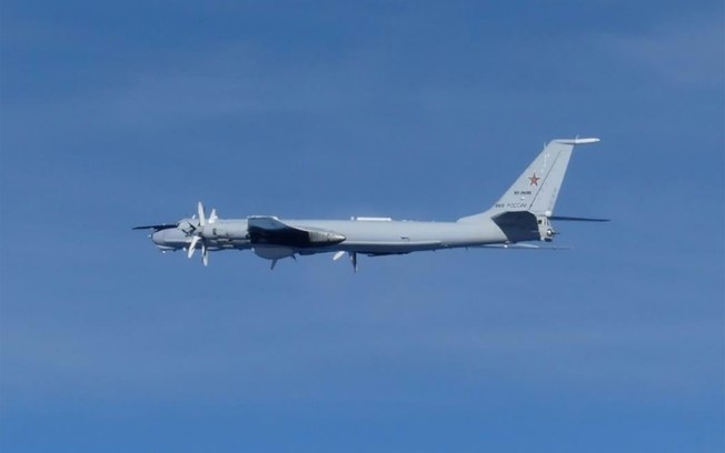 Imagem de um avião Tu-142 russo que se aproximou do arquipélago do Japão em 12 de setembro de 2024