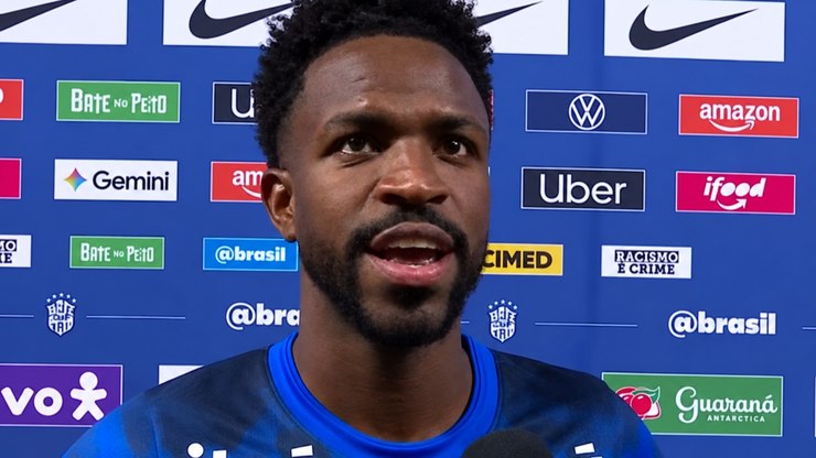 Vini Jr comenta polêmica sobre Bruno Guimarães em gol de pênalti
