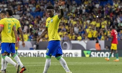 Espanha x Brasil: futebol se rende à urgência de combater o racismo