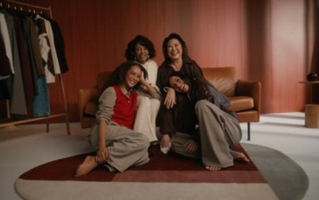 Sabrina Sato e Taís Araujo protagonizam novo filme da Renner ao lado de suas mães Sabrina Sato e Taís Araujo protagonizam novo filme da Renner ao lado de suas mães