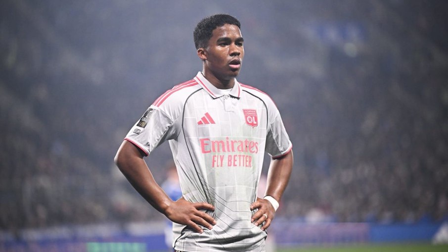 Endrick atuando pelo Lyon Endrick atuando pelo Lyon