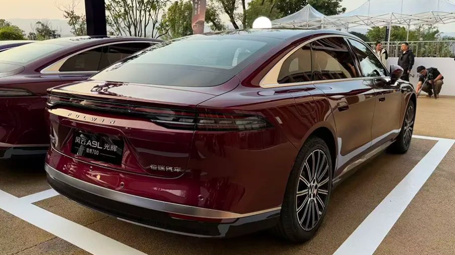 Traseira do Chery Fulwin A9L Glory AWD Traseira do Chery Fulwin A9L Glory AWD