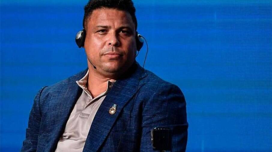Ronaldo se manifesta e rebate críticas do Conselho do Cruzeiro